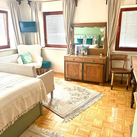 Sabine - Pr' Skminc Apartment