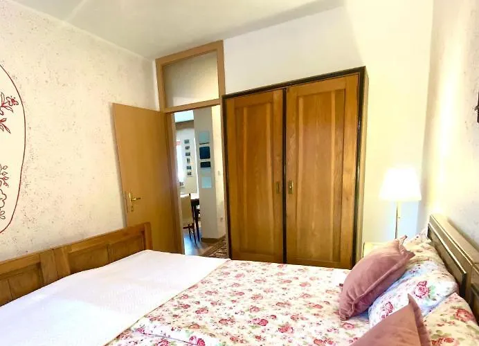 Sabine - Pr' Skminc Bohinjska Bela